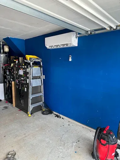 Completed ductless mini split installation — Tiny Homes & Off-Grid in Texas — job 4