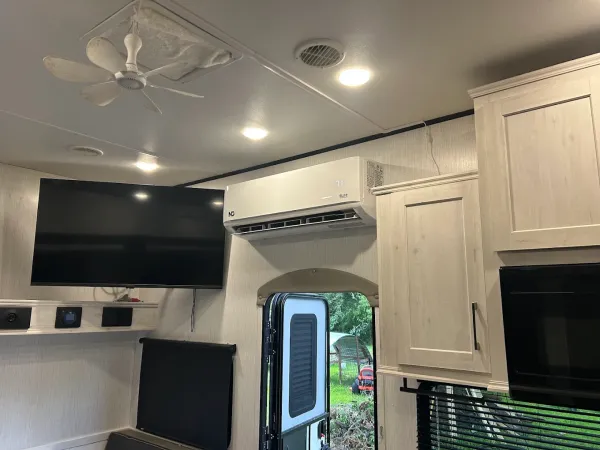 Completed ductless mini split installation in Texas — job 4
