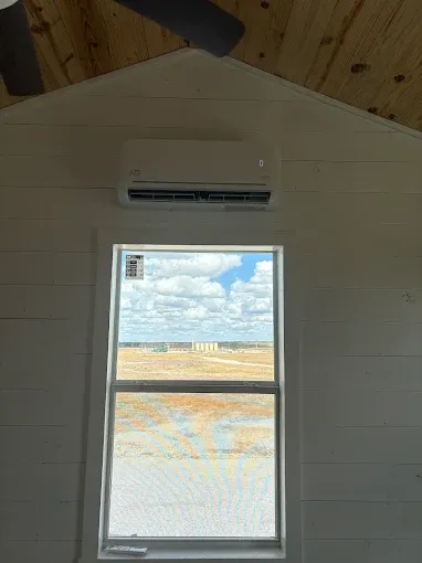 Completed ductless mini split installation — Commercial & IT in Texas — job 5
